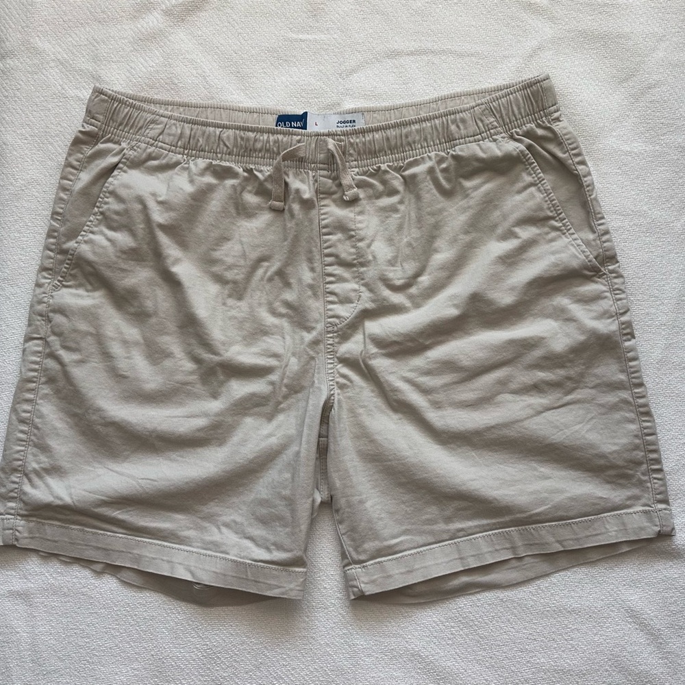 Old Navy pull-on chino jogger shorts w/ built in flex
